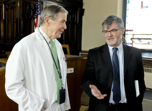 Host William Dubin (left), chair of psychiatry at Temple, and author Robert Whitaker, a critic of the long-term use of psychiatric medications. He spoke at Temple University Hospital´s Episcopal Campus.